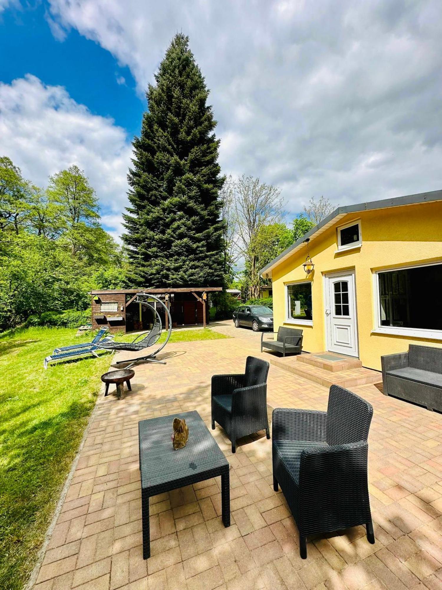 Ferienhaus Biber Godendorf  Экстерьер фото